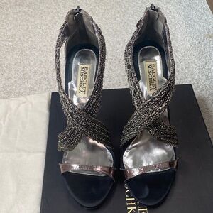 Badgley Mischka Black and Silver Strappy Heels